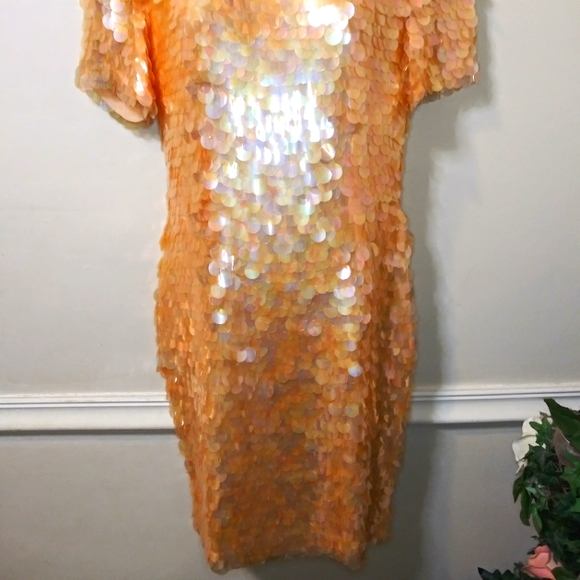 Vintage 80's Black Tie Oleg Cassini Peach Spangled "Mermaid" Cocktail Dress - Picture 3 of 13